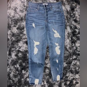 SO High Rise Curvy Crop Jeans